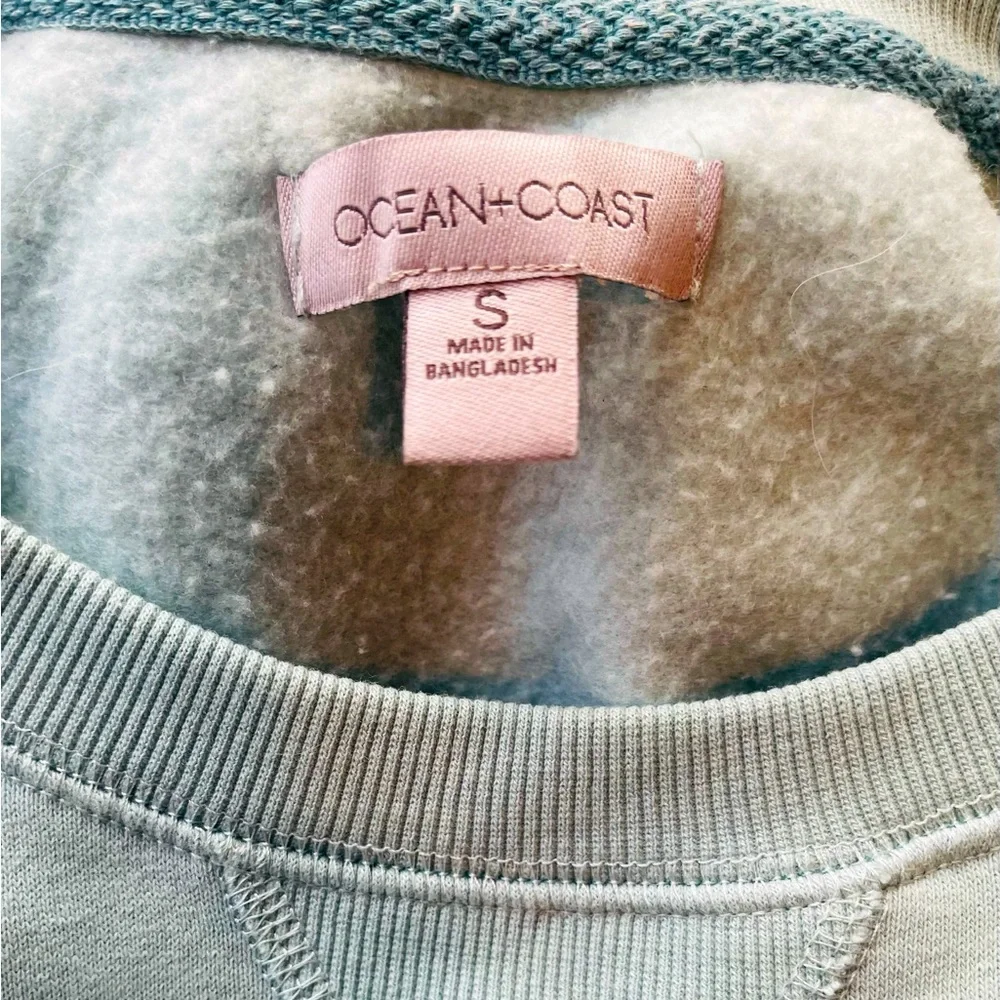 Ocean + Coast Size S Aqua Blue Green Sweatshirt Long Sleeve Shirt Top - Picture 5 of 5